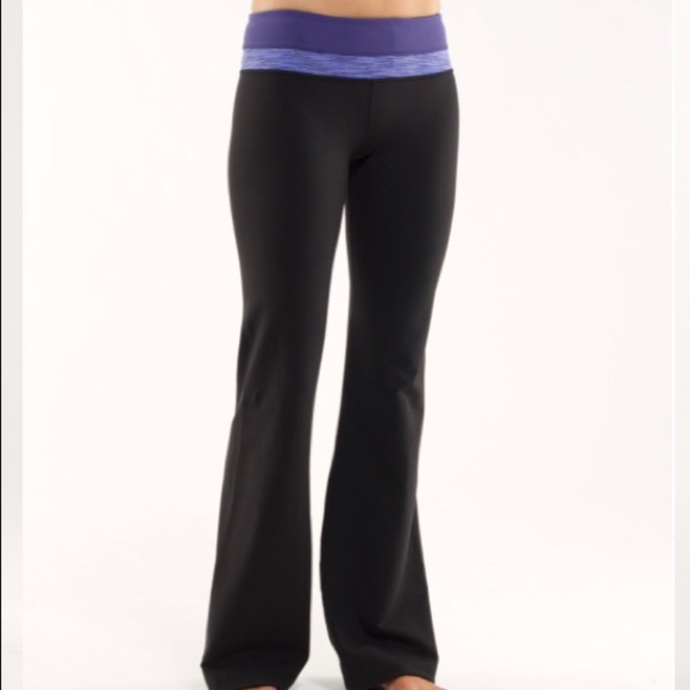 Luluemon groove Reversible Pants size 2